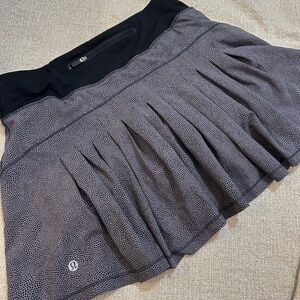 Lululemon Skort Flat Front Pleated Back 5 Pockets Dotted Print Elastic Grip 4